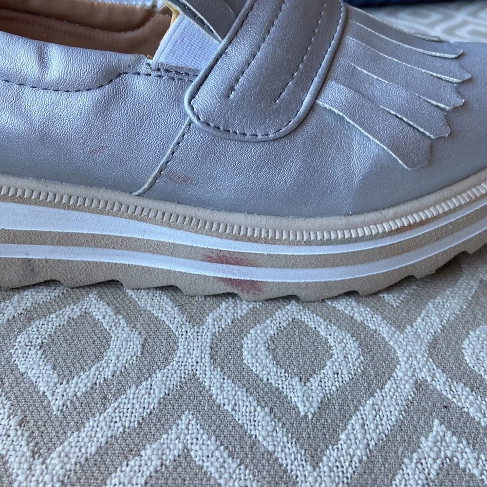 El Hilo Comductor Silver Sneaker Platform Shoe sz 6.5 - Picture 4 of 7